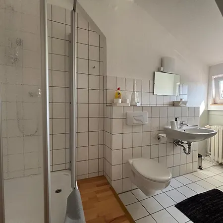 Doppelzimmer, Tv- Bad, Kuehlschrank- Parkplatz-17 Meine