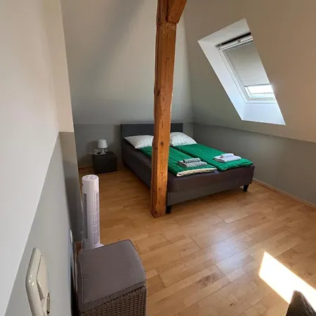 Doppelzimmer, Tv- Bad, Kühlschrank- Parkplatz-17
